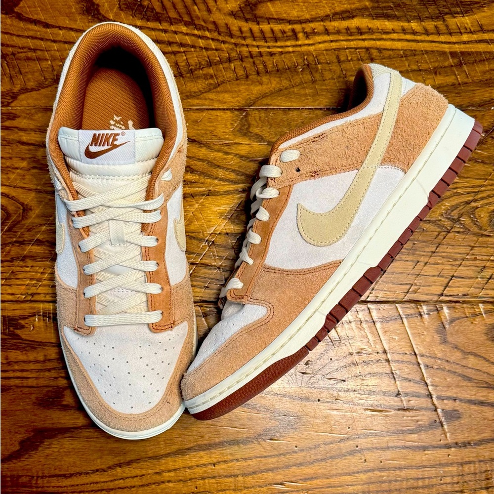 Nike Mens 10.5 “Curry” Dunks